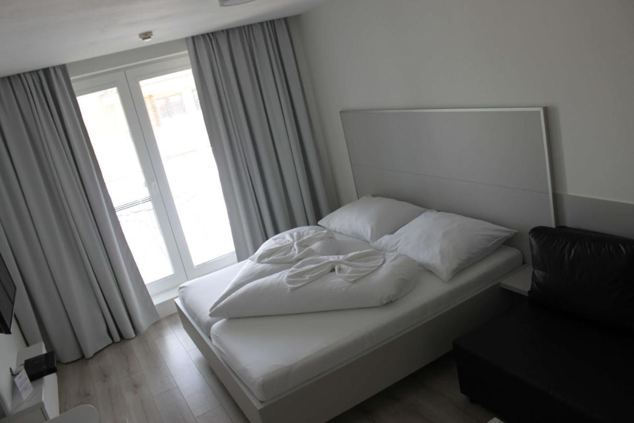 Apartman Kyjev 2 Podhajska Exterior photo