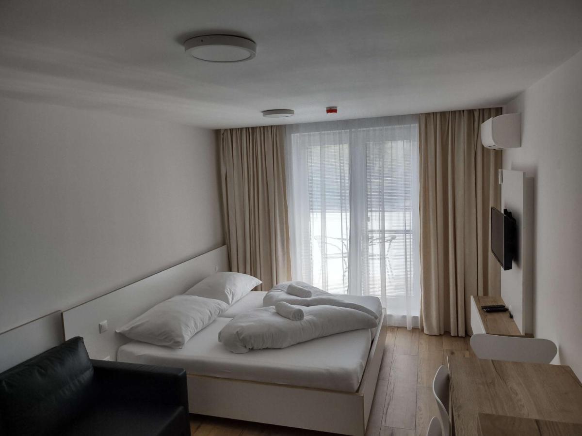 Apartman Kyjev 2 Podhajska Exterior photo